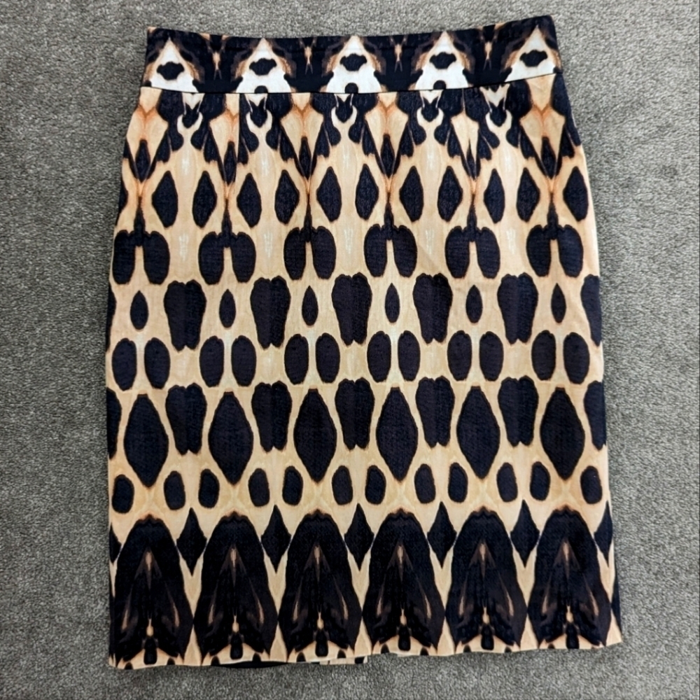 CALVIN Klein Animal Print Skirt Sz 2 Career Brown Tan Pencil Straight Knee High